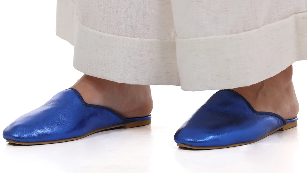 FOOTWEAR