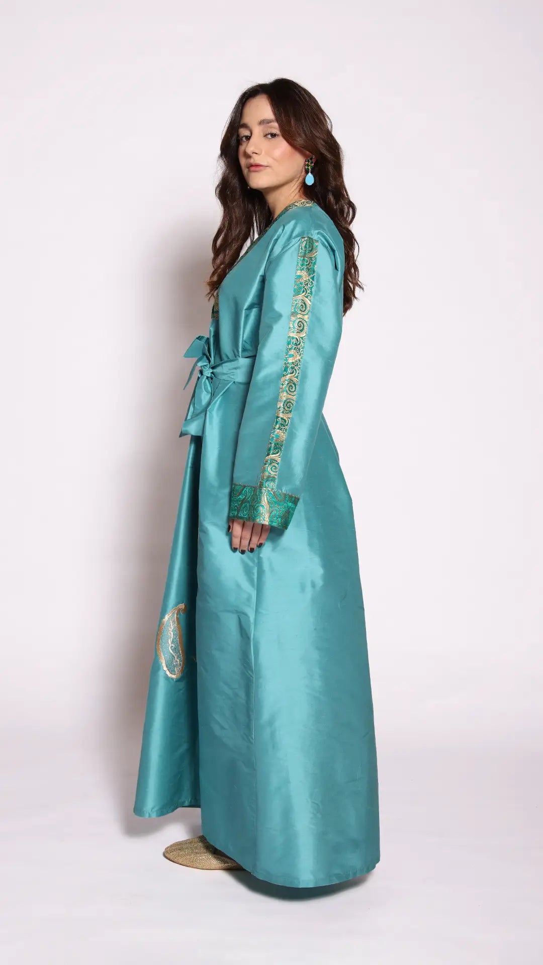 THE PERLA ABAYA