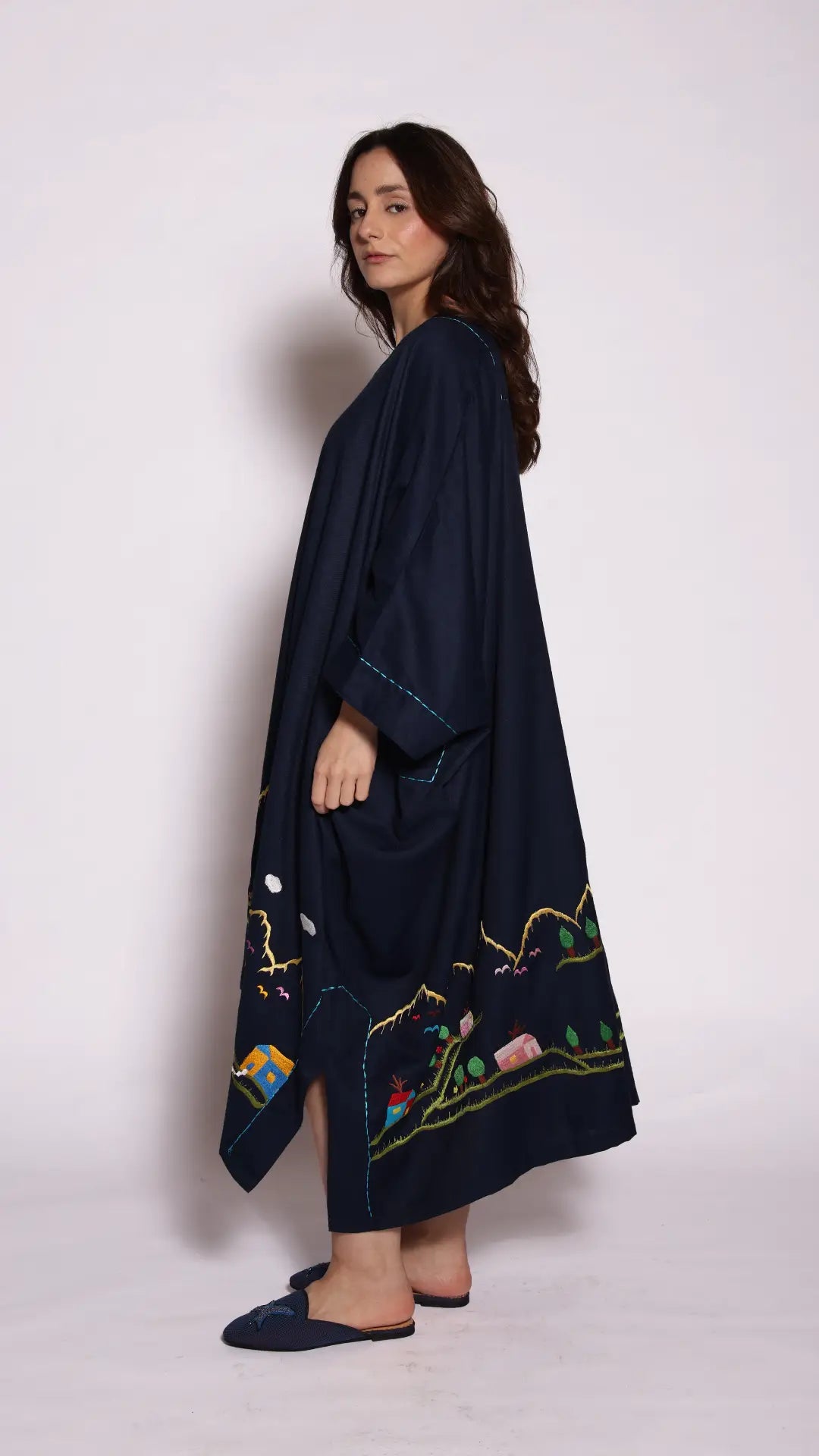 THE SIHAM ABAYA