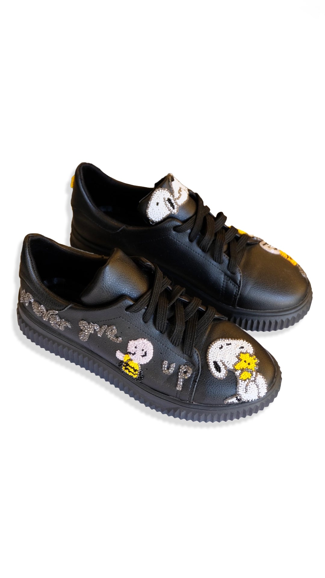 THE IRIS SNEAKERS