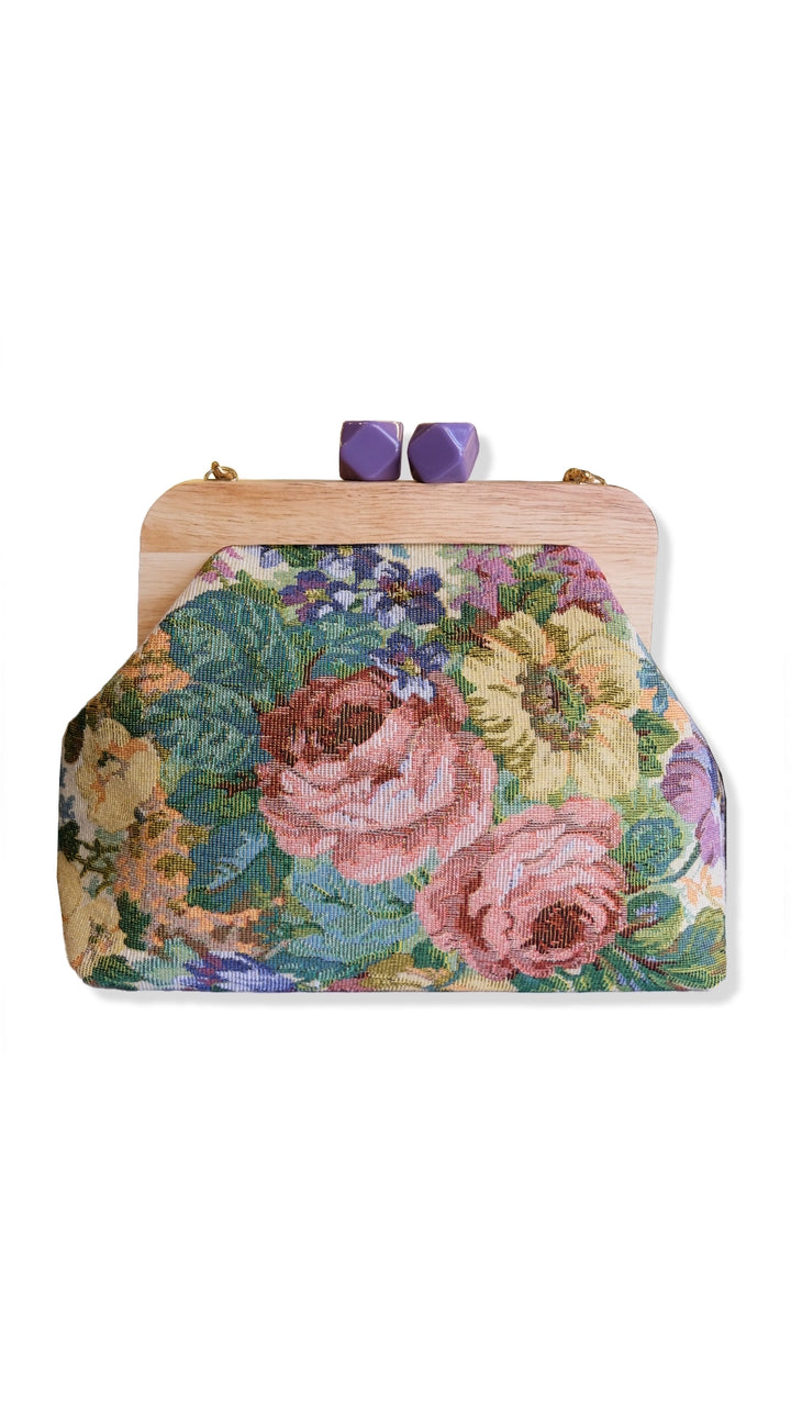 THE KOURA CLUTCH
