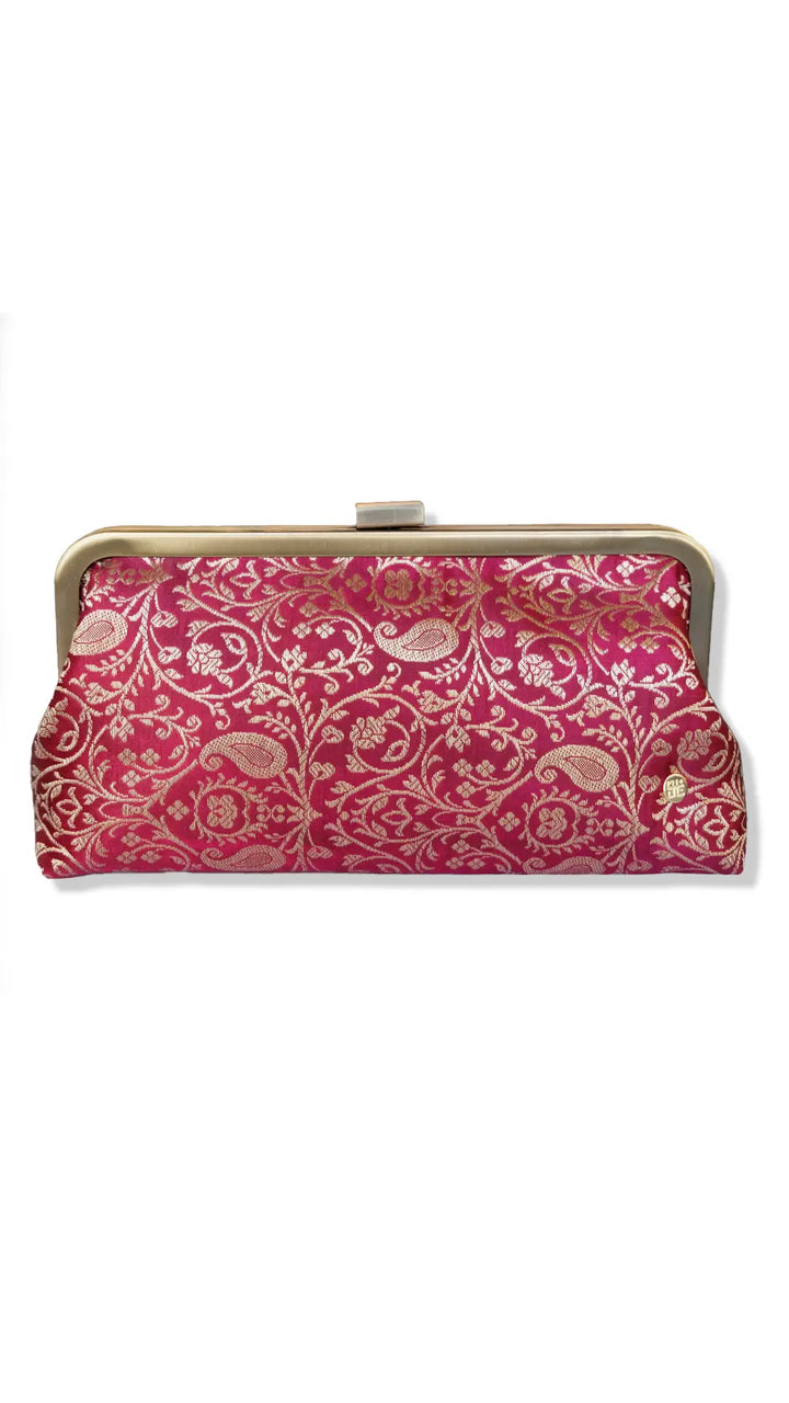 THE ZGHARTA CLUTCH