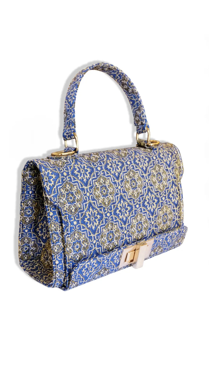 THE ZAHLE CLUTCH