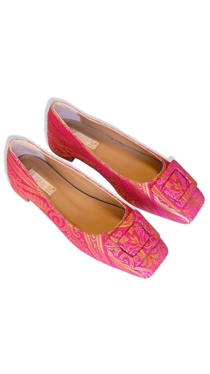 THE LILAC BALLERINE