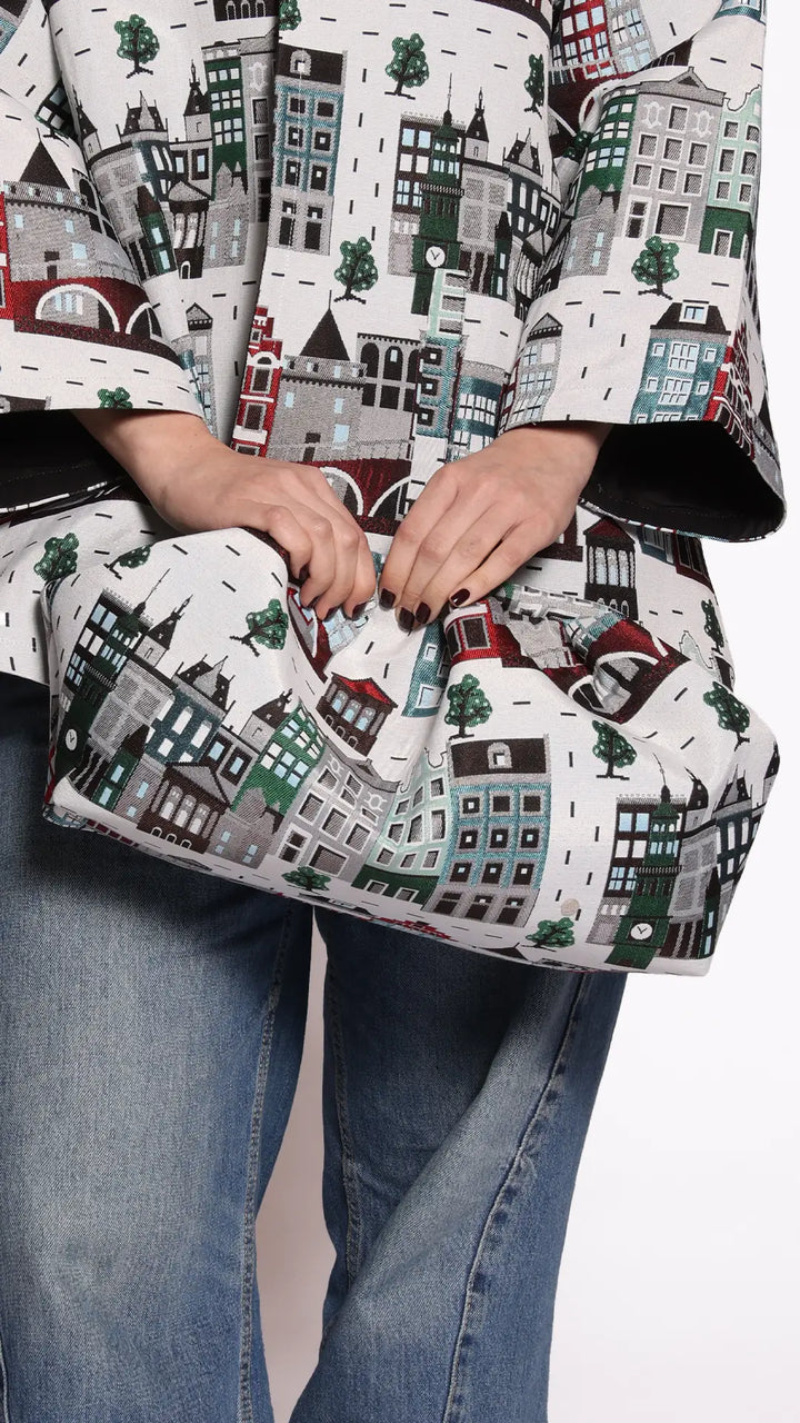 THE JOUNIEH CLUTCH