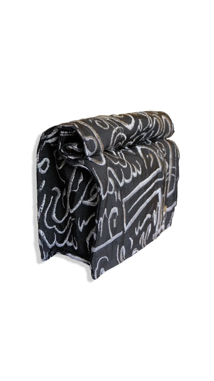 THE FARAYA CLUTCH