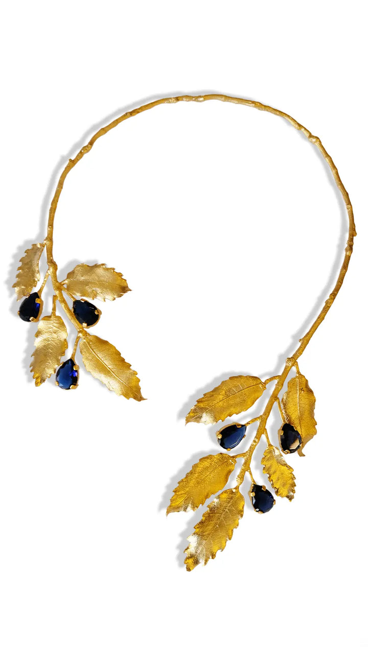THE SPECTRE NECKLACE