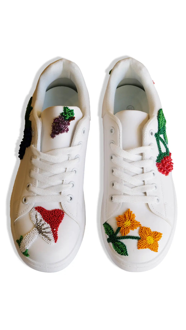 THE IRIS SNEAKERS