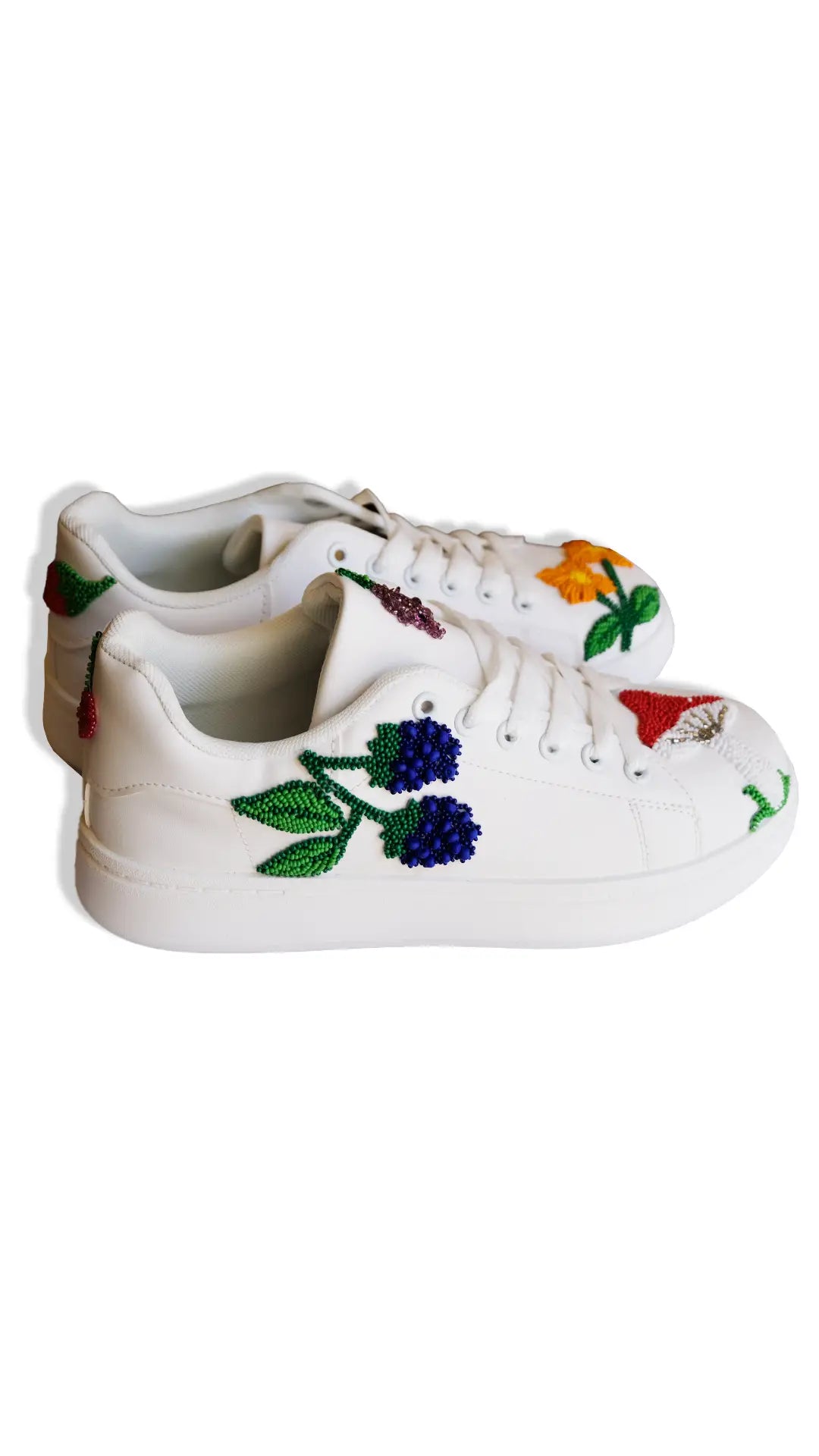 THE IRIS SNEAKERS