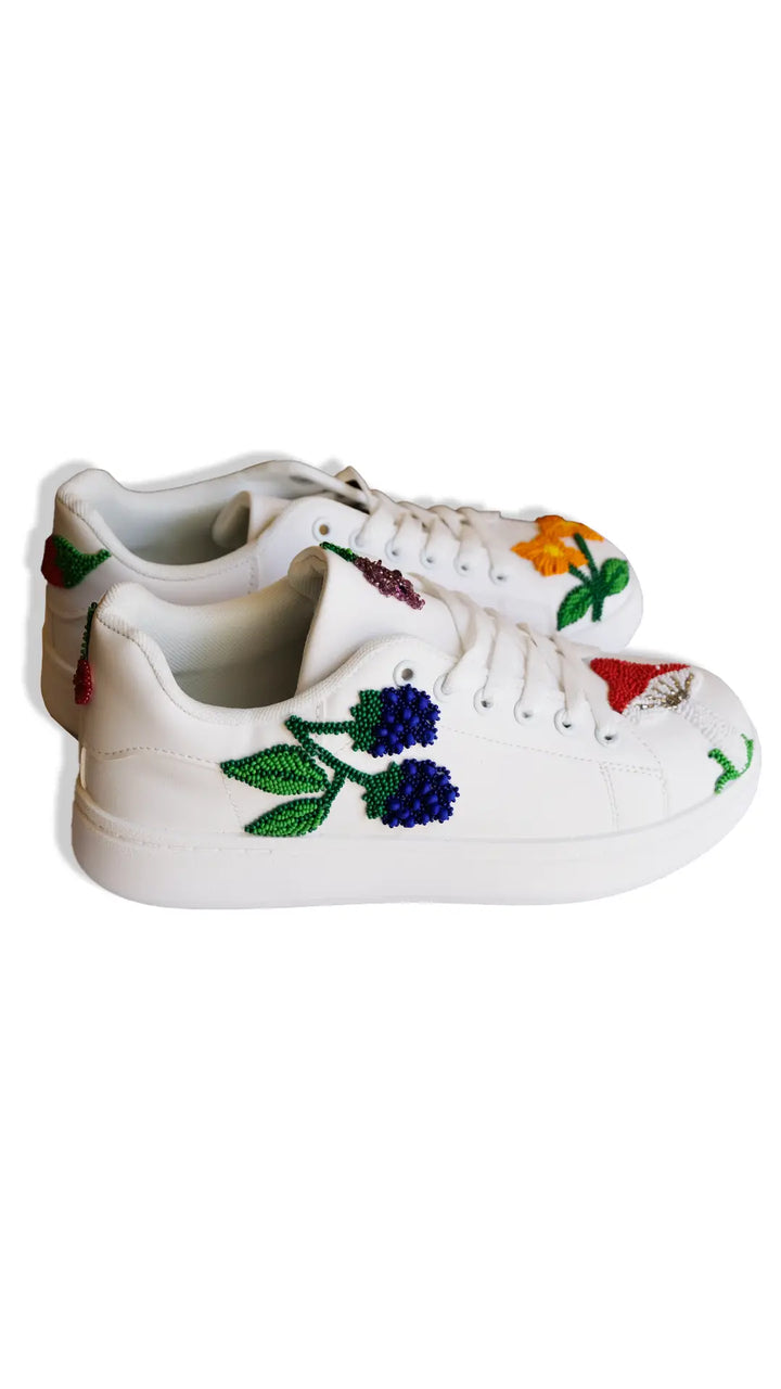 THE IRIS SNEAKERS