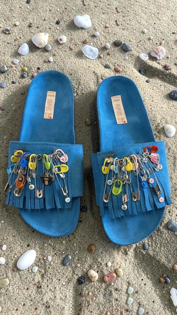 THE PETUNIA SLIPPERS