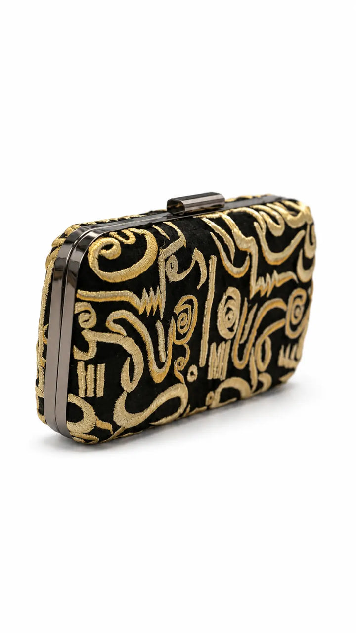 THE FAQRA MINAUDIERE