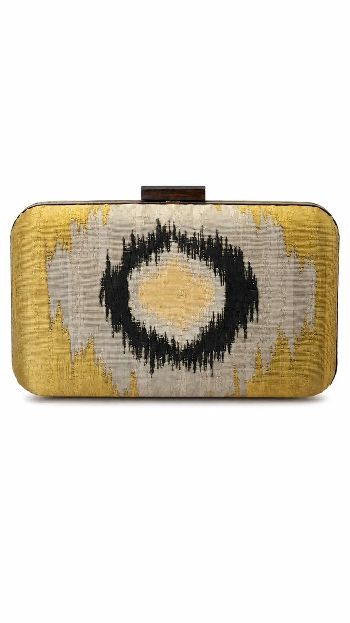 THE FAQRA MINAUDIERE